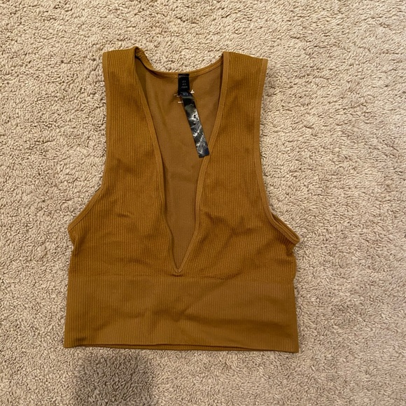 Urban Outfitters Top - Picture 3 of 5